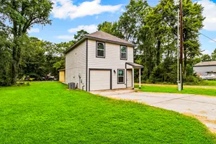 155 Cherry Tree, Livingston, TX 77351 - Photo 3