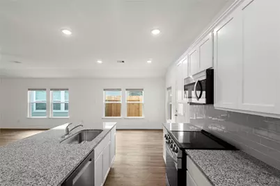 506 Oak Chase Avenue, Dayton, TX 77535 - Photo 15