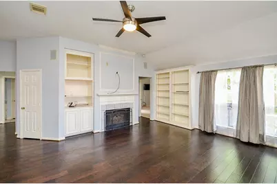 3202 Shadowchase Court, Houston, TX 77082 - Photo 7