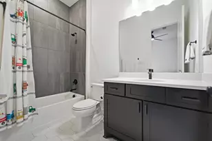 8115 Fenway Hts Dr, The Woodlands, TX 77389 - Photo 11