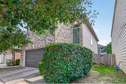 17031 Amarose Drive, Houston, TX 77090 - Photo 5