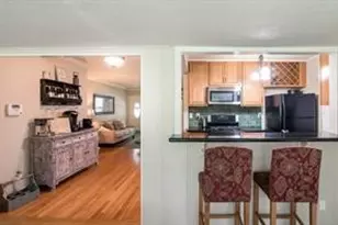 902 W 42nd St, Houston, TX 77018 - Photo 5