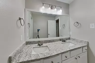 20607 Spring Aspen Lane, Spring, TX 77388 - Photo 15
