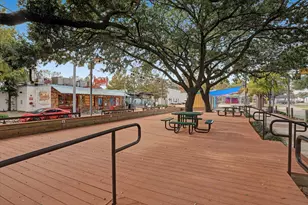 414 N Live Oak St, Houston, TX 77003 - Photo 35