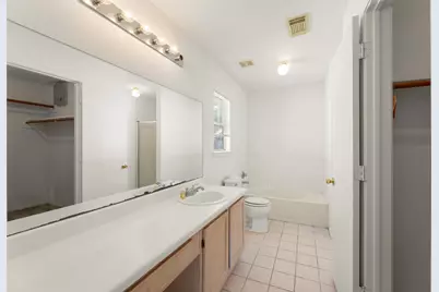 8226 Gold Tee Drive, Houston, TX 77036 - Photo 15
