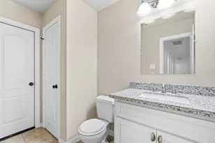 18603 Landrum Point Ln, Spring, TX 77388 - Photo 35