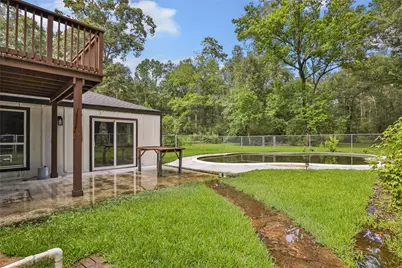 854 Fairway Drive, New Caney, TX 77357 - Photo 9