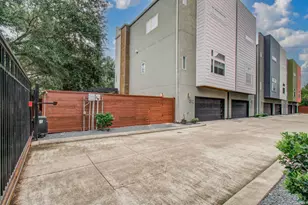 316 W 6th St, Houston, TX 77007 - Photo 1