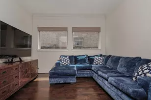 66 W Sawyer Ridge Dr, The Woodlands, TX 77389 - Photo 3