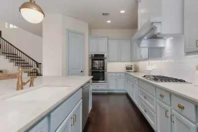 66 W Sawyer Ridge Drive, The Woodlands, TX 77389 - Photo 9