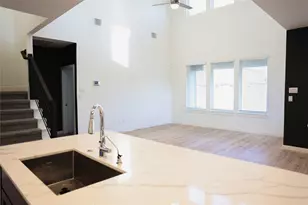 22502 Petrizzi Ln, Katy, TX 77449 - Photo 3