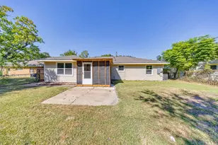 6201 Carew St, Houston, TX 77074 - Photo 13