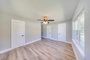 6201 Carew St, Houston, TX 77074 - Photo 19