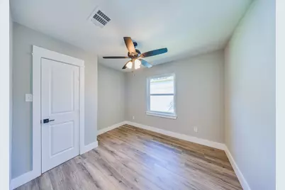 6201 Carew Street, Houston, TX 77074 - Photo 17