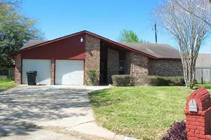 15802 Kenbrook Dr, Houston, TX 77489 - Photo 1