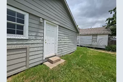 603 Willow Street, Baytown, TX 77520 - Photo 15