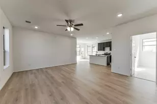4221 Red Cedar Ring Ln, Pinehurst, TX 77362 - Photo 9