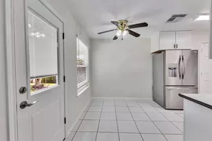 21808 Whispering Forest Dr, Kingwood, TX 77339 - Photo 9