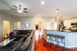 34 Crestview Trail, Houston, TX 77082 - Photo 9