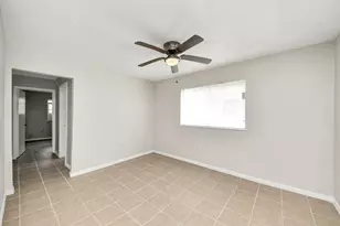3910 Hoffman St, Houston, TX 77026 - Photo 9