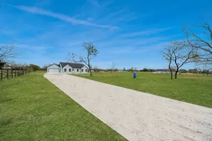 39934 Garrett Rd, Brookshire, TX 77423 - Photo 7