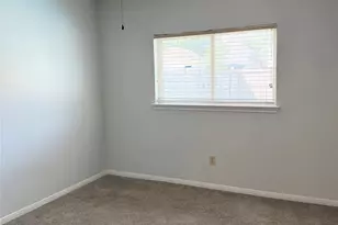 16027 Surrey Woods Dr, Friendswood, TX 77546 - Photo 15