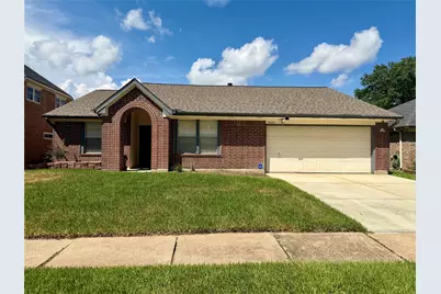 16027 Surrey Woods Drive, Friendswood, TX 77546 - Photo 1