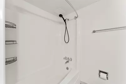 359 N Post Oak Lane #127, Houston, TX 77024 - Photo 23