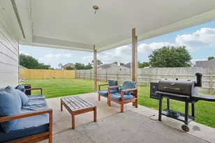 8402 Piping Rock St, Baytown, TX 77523 - Photo 33