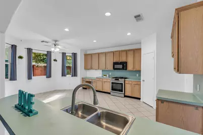 8506 Willancy Lane, Houston, TX 77095 - Photo 9