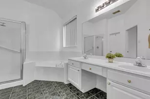 8506 Willancy Ln, Houston, TX 77095 - Photo 19