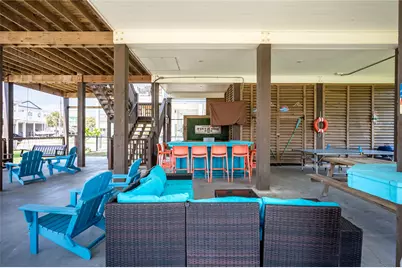 866 Townsend Drive, Crystal Beach, TX 77650 - Photo 27