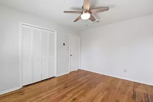 4929 Libbey Ln, Houston, TX 77092 - Photo 35