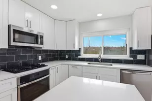 4929 Libbey Ln, Houston, TX 77092 - Photo 13