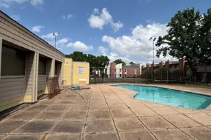 10501 South Dr, Houston, TX 77099 - Photo 3