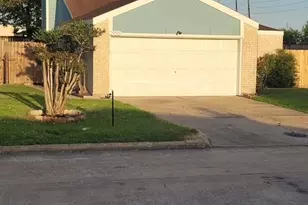 2955 Shadow Trail Dr, Houston, TX 77082 - Photo 3