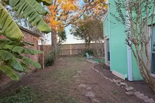 2955 Shadow Trail Dr, Houston, TX 77082 - Photo 5