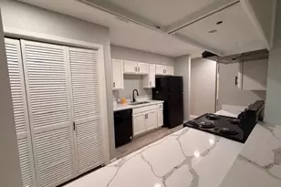 2955 Shadow Trail Dr, Houston, TX 77082 - Photo 13