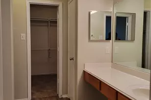 19426 Old Barngate Ln, Houston, TX 77073 - Photo 17