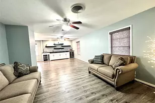 608 S S Union St, Richmond, TX 77469 - Photo 7