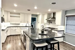 608 S S Union St, Richmond, TX 77469 - Photo 3