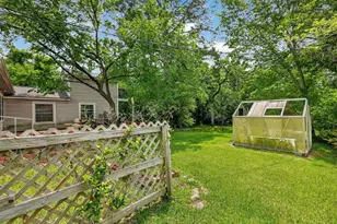 1204 Ashburn Ave, College Station, TX 77840 - Photo 35