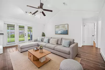 5214 Starkridge Drive, Houston, TX 77035 - Photo 17