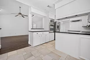 5214 Starkridge Dr, Houston, TX 77035 - Photo 15