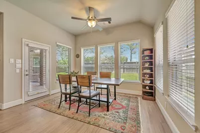 640 Pertonila Lane, Webster, TX 77598 - Photo 17