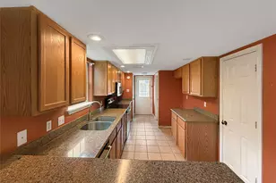 3718 Treasure Island Dr, Montgomery, TX 77356 - Photo 5