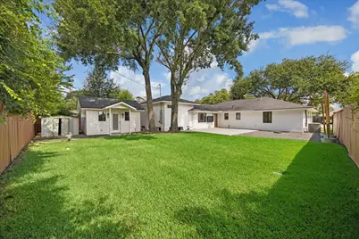 2319 Cheshire Lane, Houston, TX 77018 - Photo 21