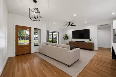 2319 Cheshire Lane, Houston, TX 77018 - Photo 5