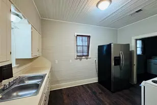 803 Burch St, Brenham, TX 77833 - Photo 7