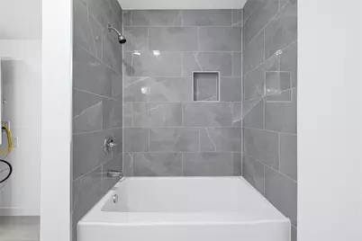 5718 Eskridge #6, Houston, TX 77023 - Photo 5